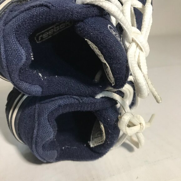 Reebok Toddler Shoes Navy Blue Size 2 With White Laces Comfortable & Durable - Picture 11 of 12